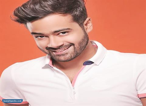 كاست مسلسل دفعة لندن رمضان 2023 مع الصور