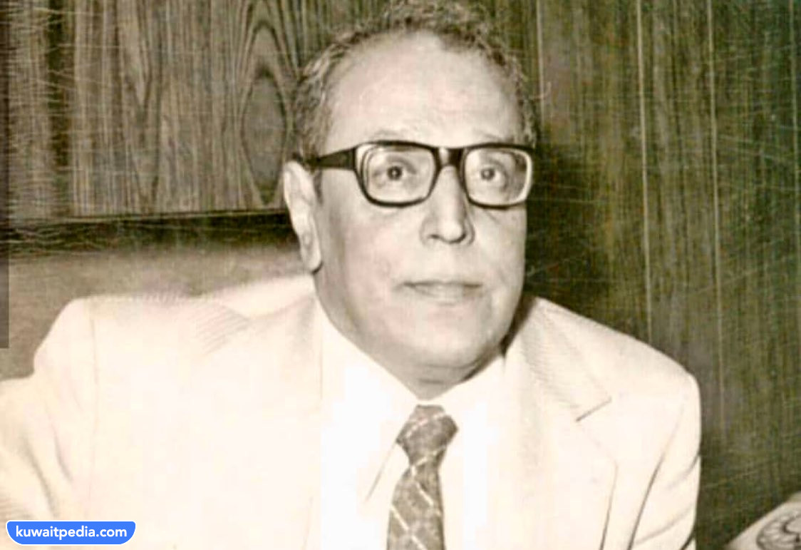 السيرة الذاتية لأحمد مشاري العدواني