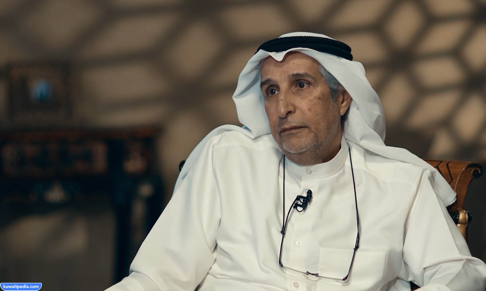 من هو الدكتور فهد الزميع عضو مجلس إدارة هيئة الاتصالات في الكويت