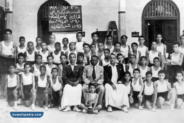 لماذا سميت مدرسة المباركية بهذا الاسم