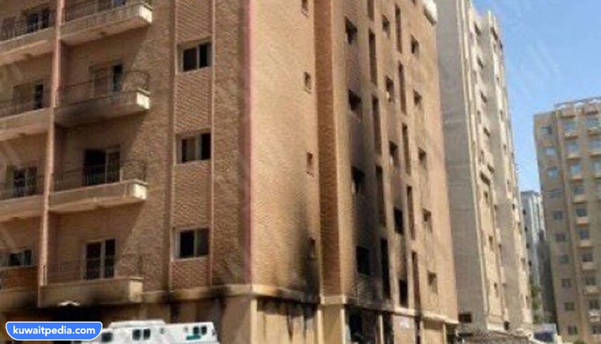 صور حريق مبنى المنقف